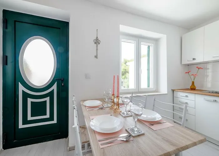 Nada בית הארחה Tribalj