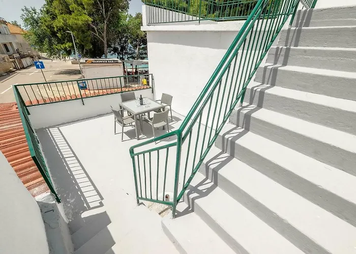 Nada Casa de hóspedes 3*