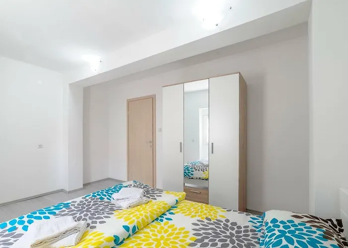 Nada בית הארחה 3*